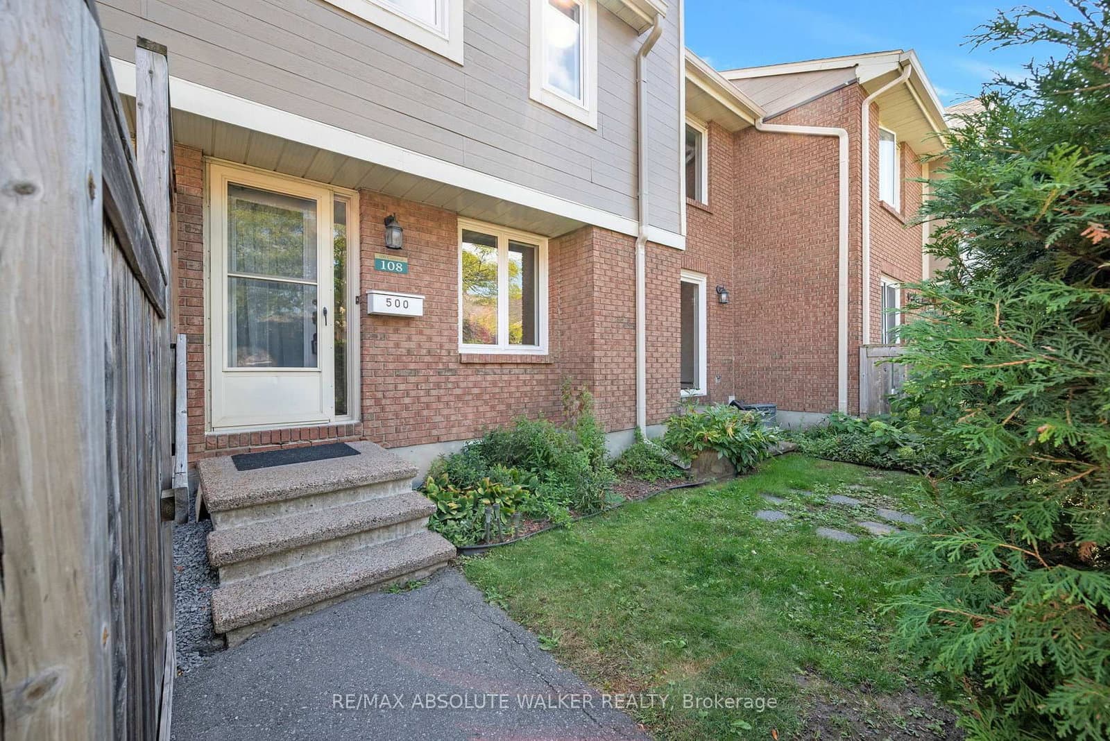 108 - 500 Canteval Terrace, Orleans, ON — photo 2
