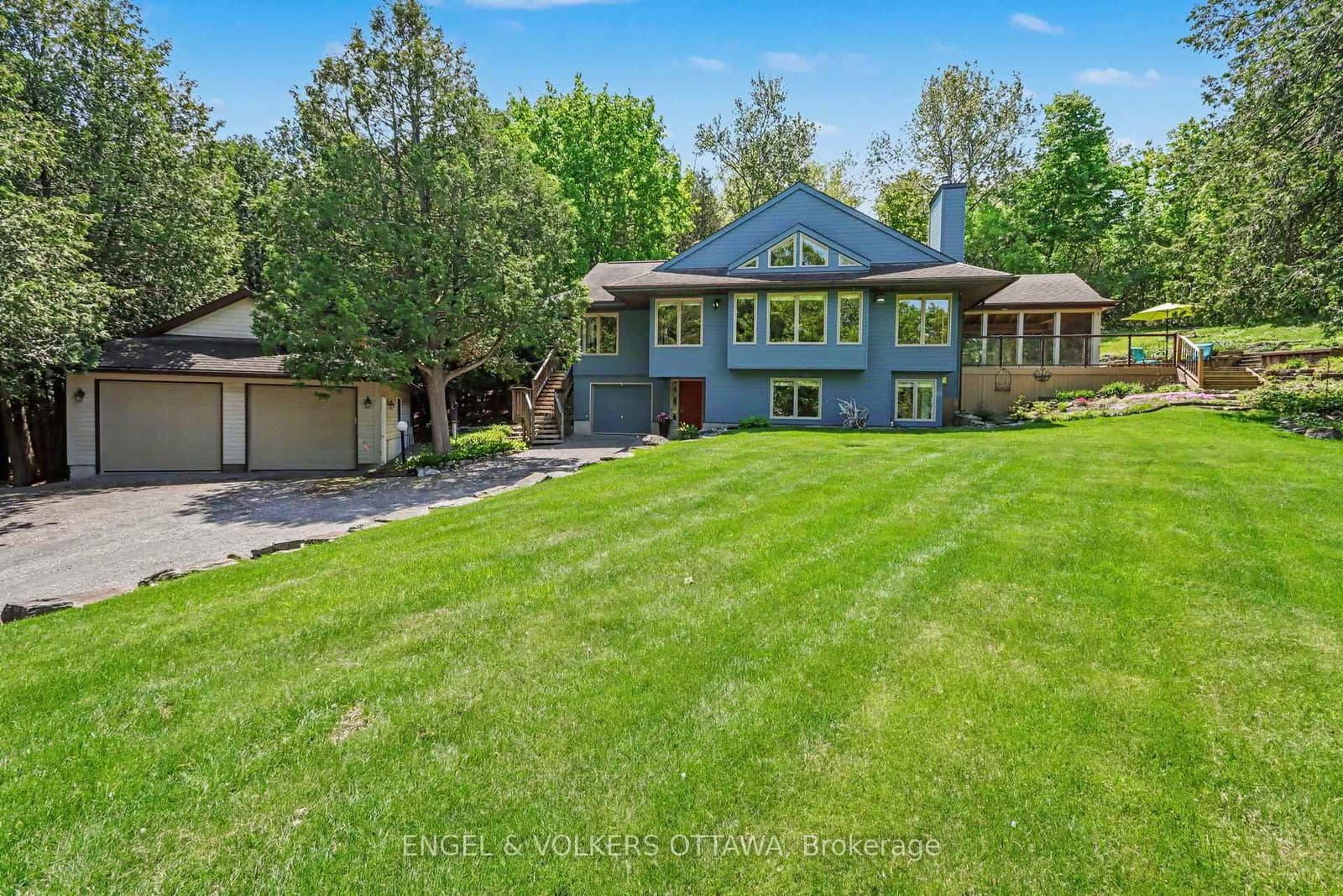 4637 Northwoods Drive, Ottawa, ON