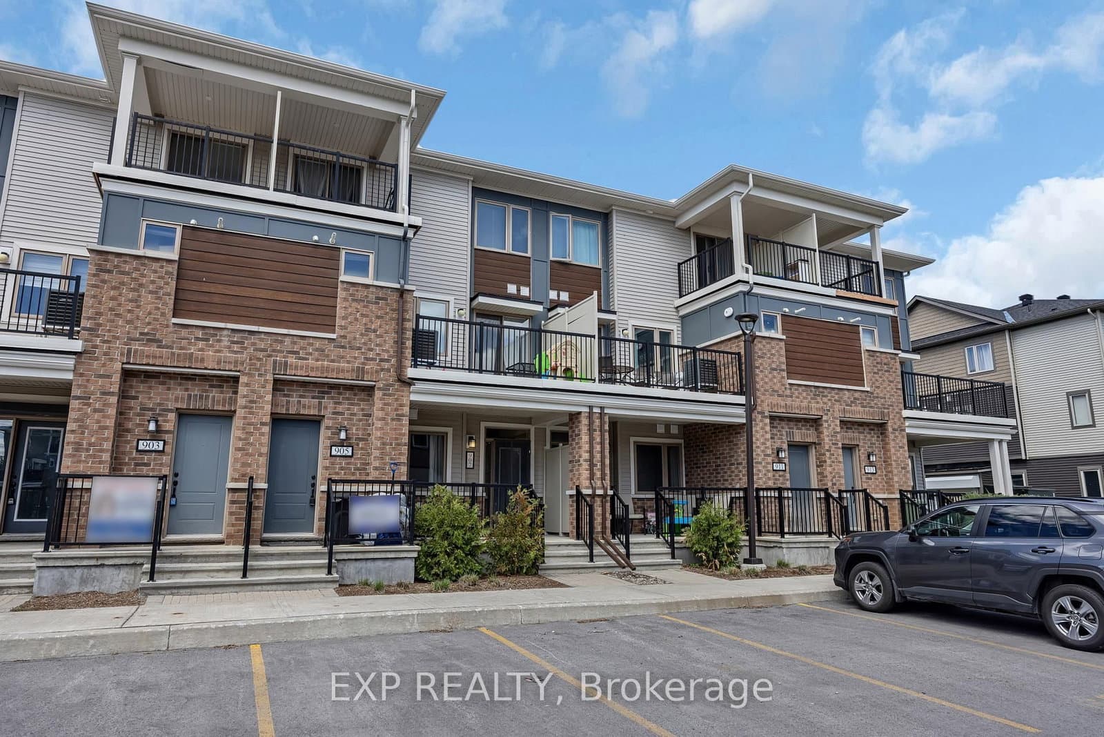 907 Nautilus Private, Ottawa, ON — photo 2