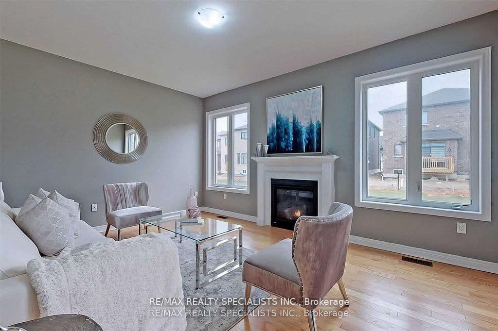 1191 Upper Thames Drive, Woodstock, ON — photo 2