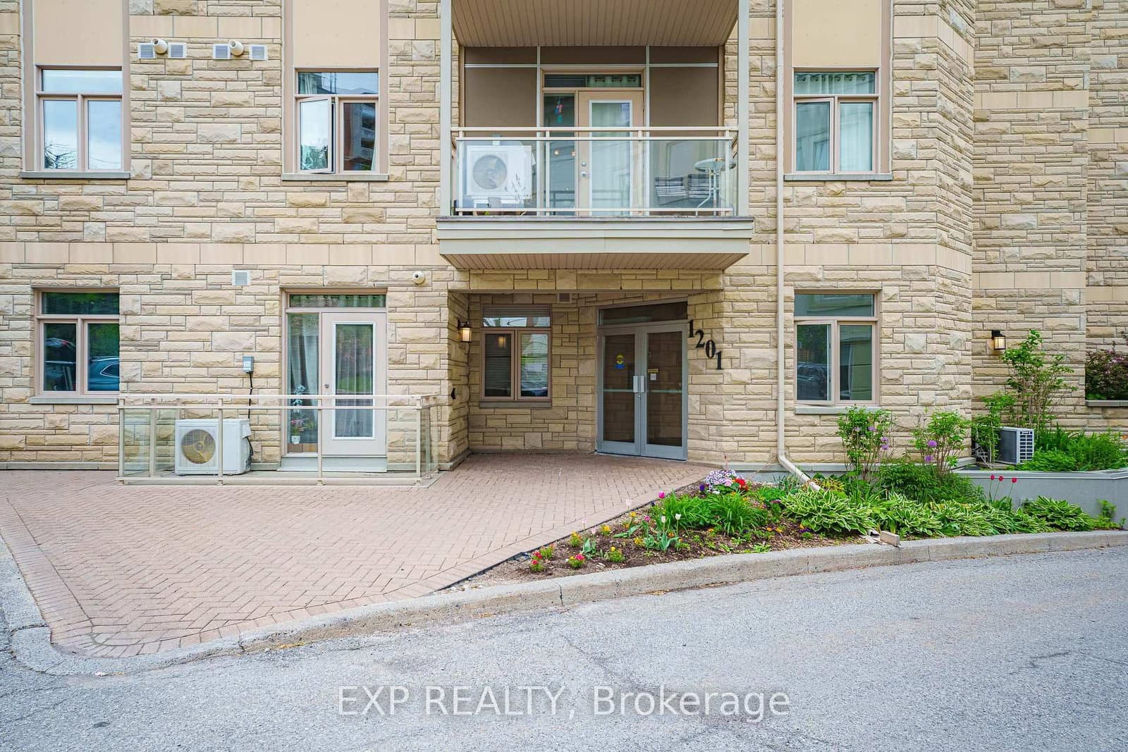 408 - 1201 Ohio Street, Ottawa, ON — photo 3