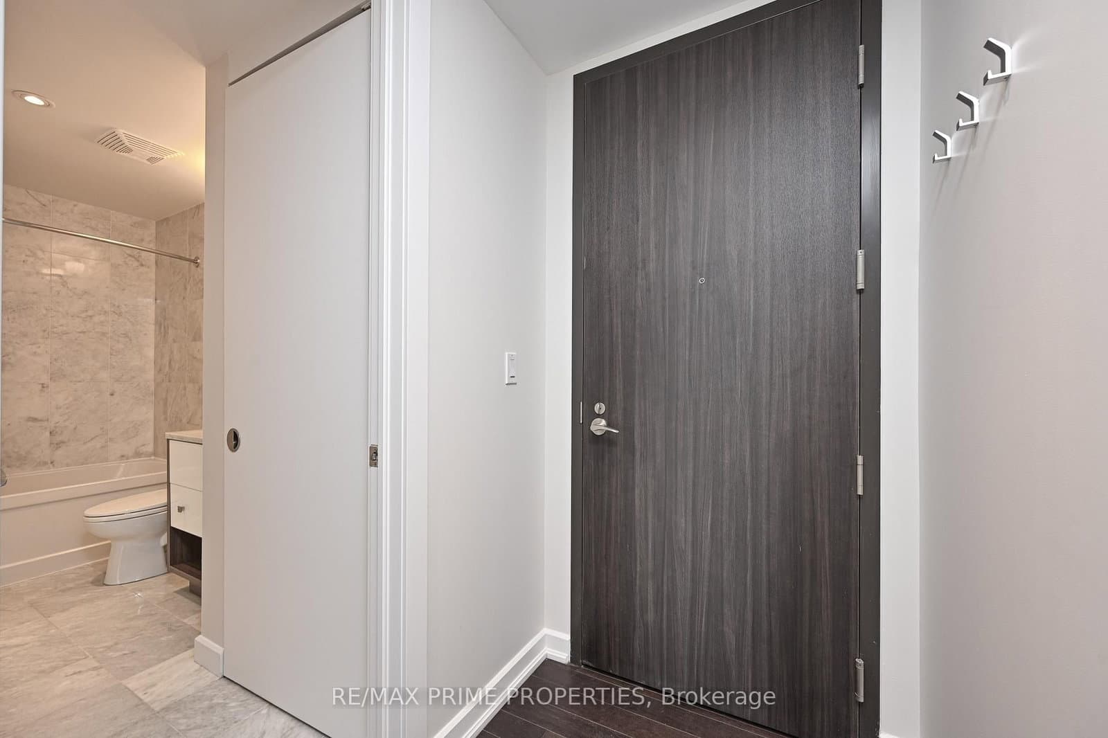 506 - 300 Lisgar Street, Ottawa, ON — photo 3