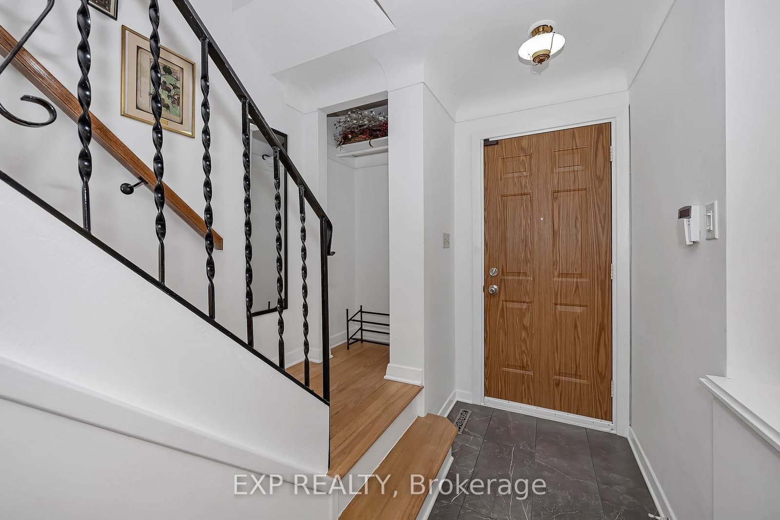 707 Roosevelt Avenue, Ottawa, ON — photo 3