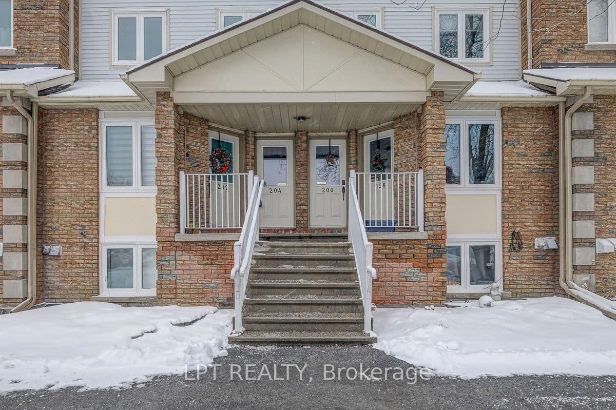 30 - 204 Briston Private, Ottawa, ON — photo 2