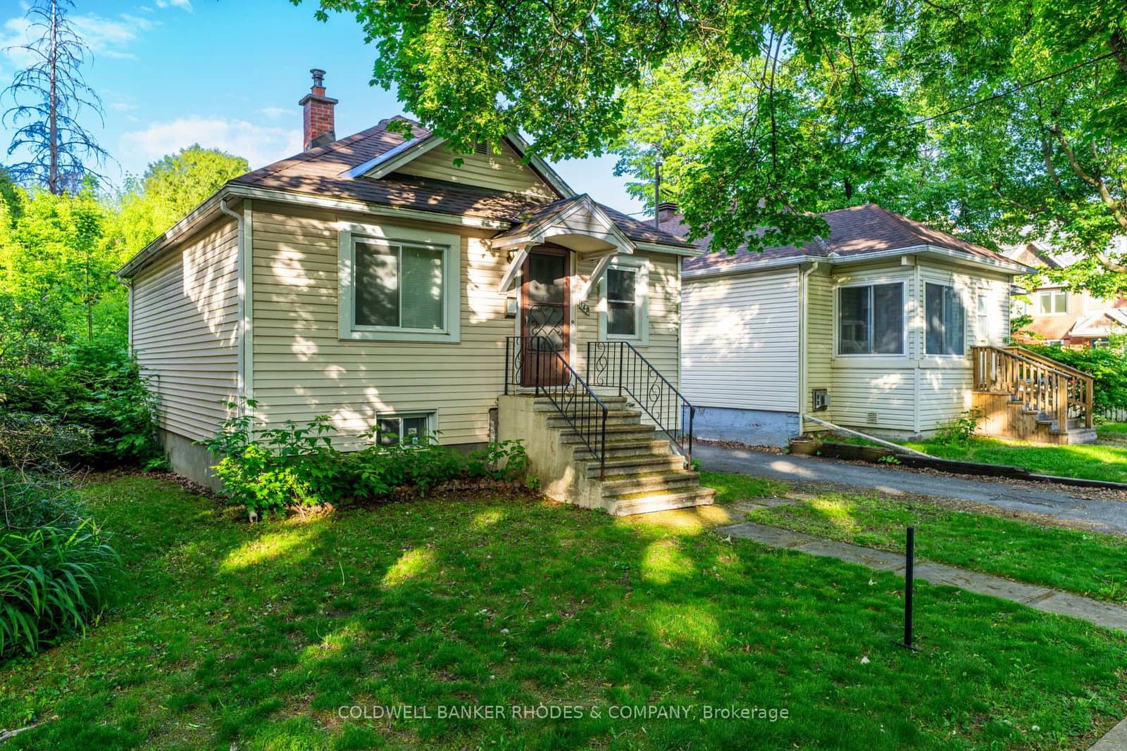 149 Sweetland Avenue, Ottawa, ON — photo 2