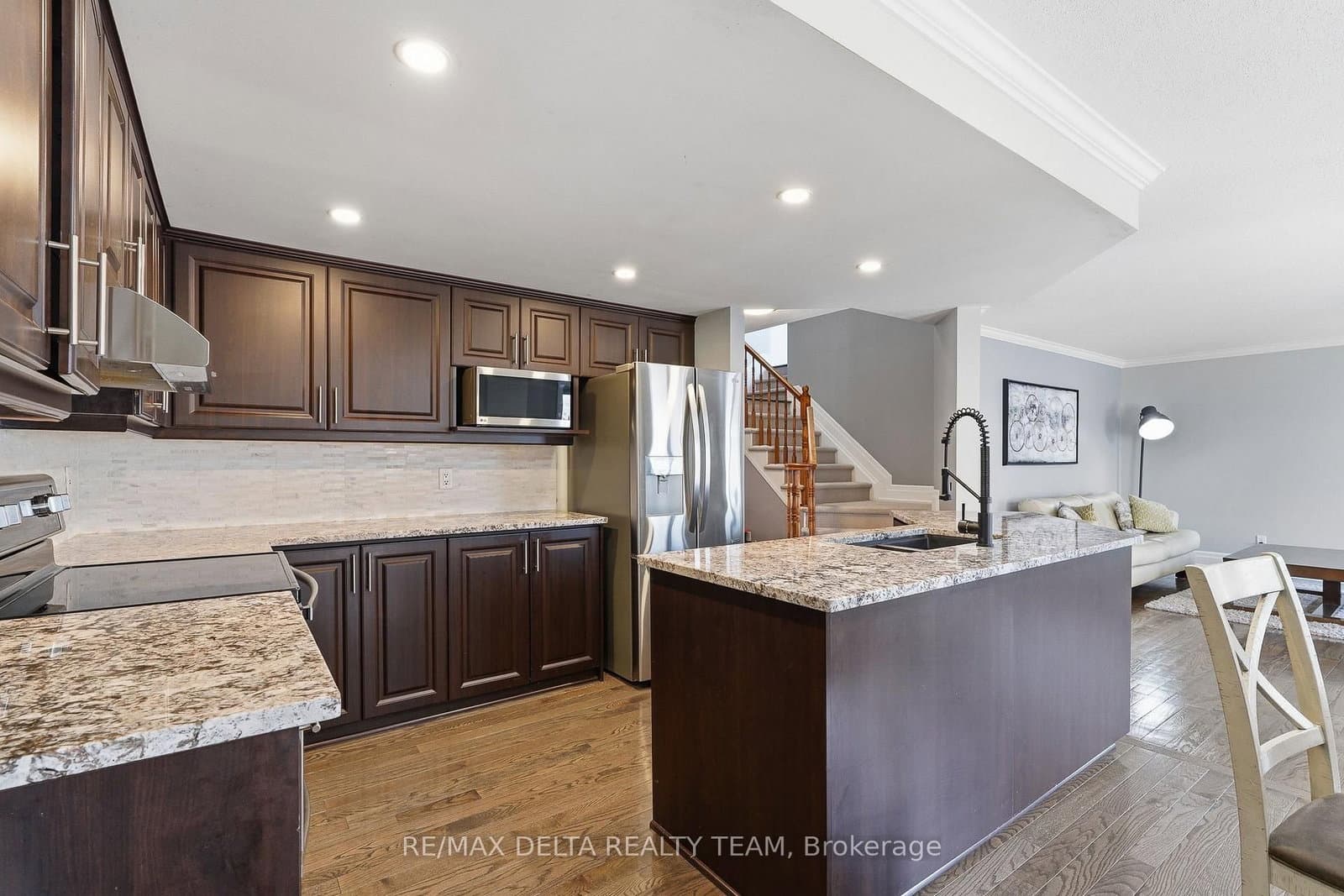 939 Cahill Drive, Ottawa, ON — photo 11