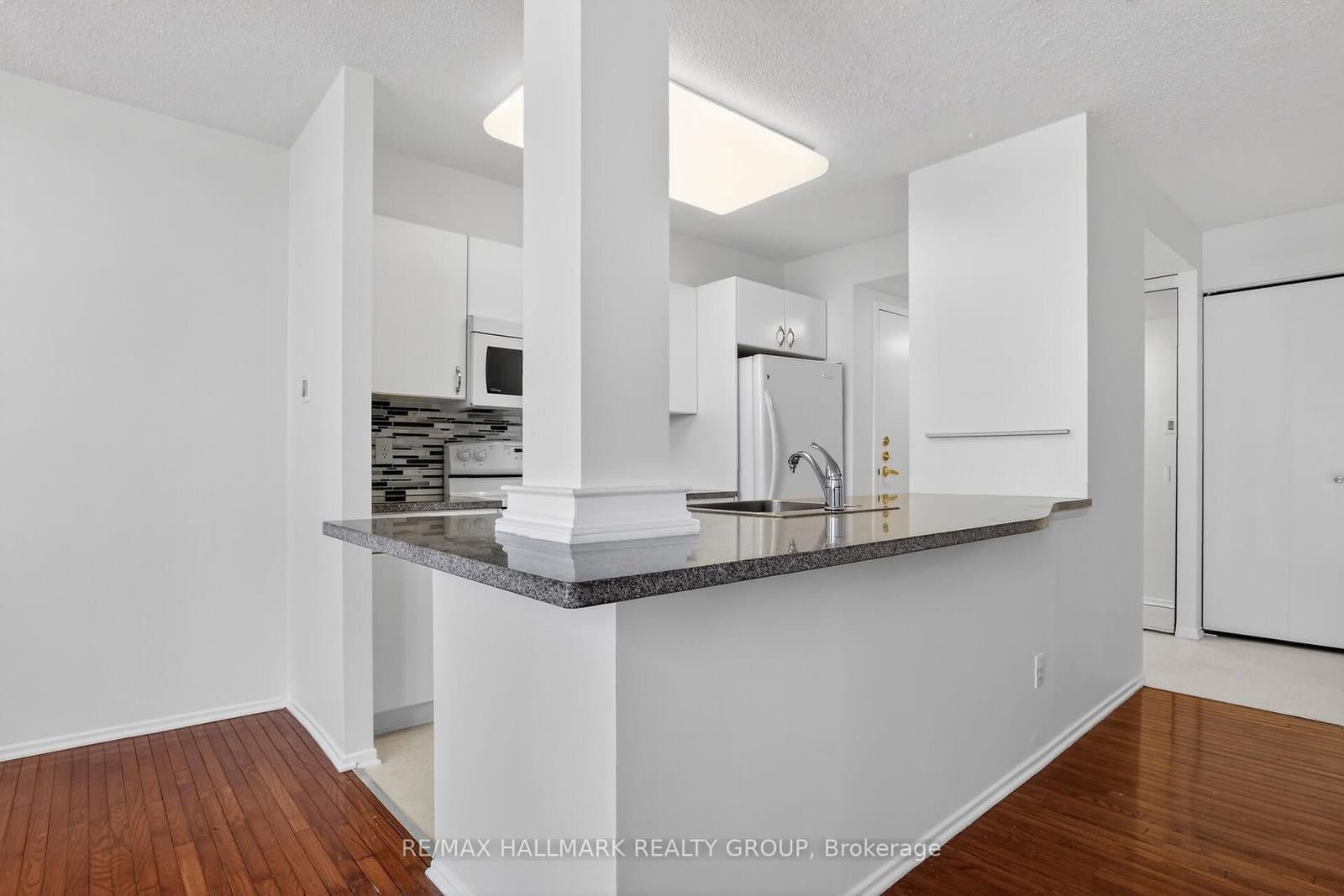 602 - 191 Parkdale Avenue, Ottawa, ON — photo 16