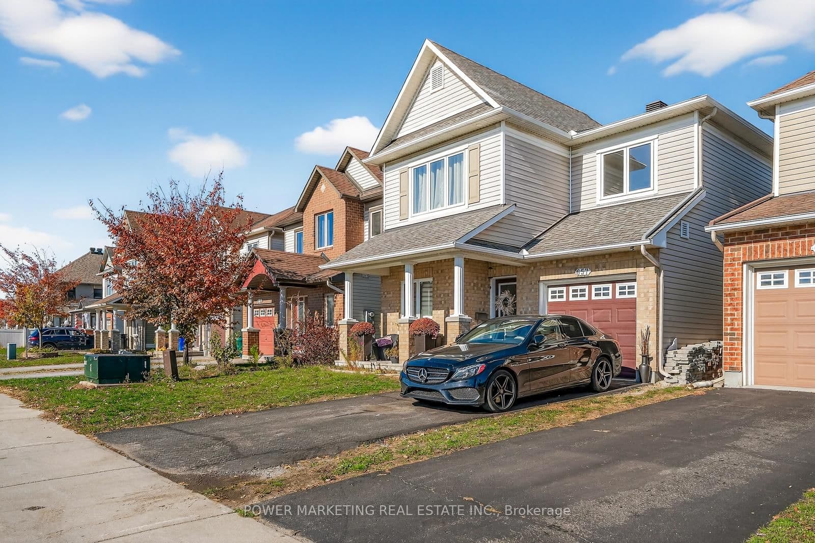 657 Clearbrook Drive, Ottawa, ON — photo 3
