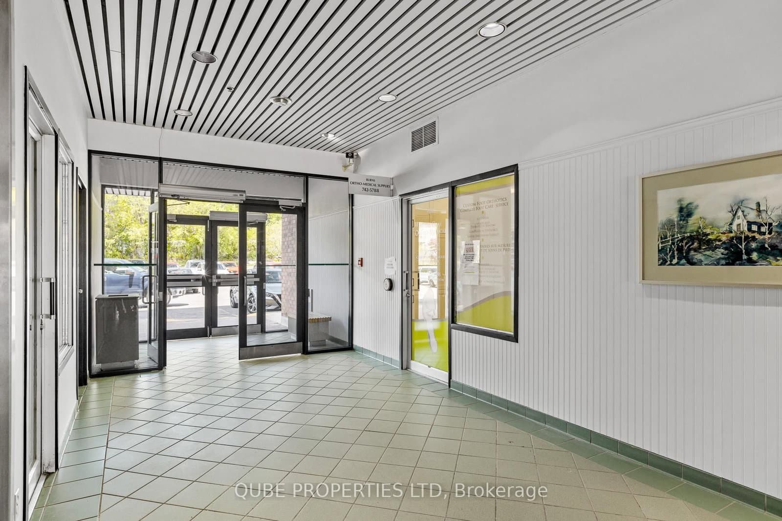 405 - 595 Montreal Road, Ottawa, ON — photo 2