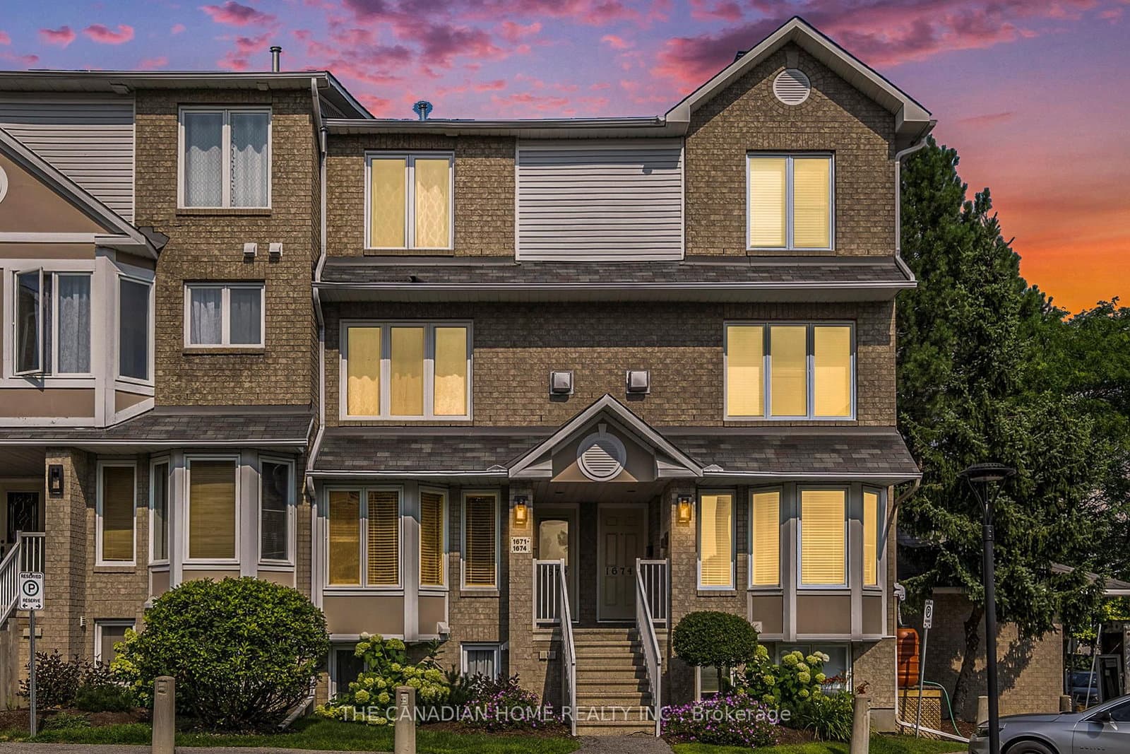 27 - 1672 Locksley Lane, Ottawa, ON