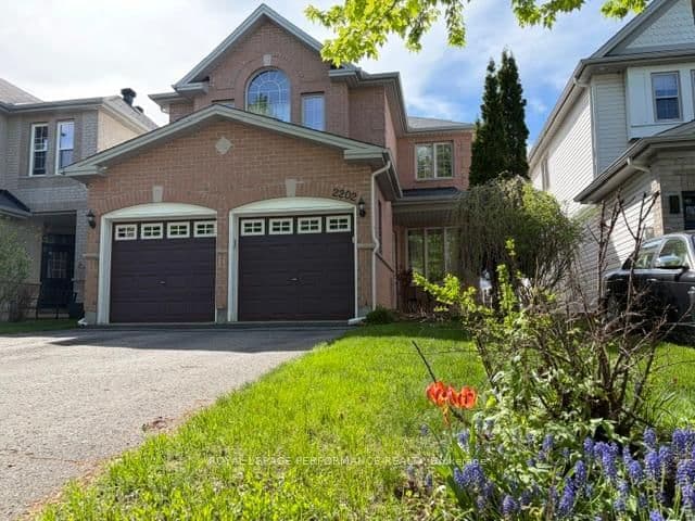 2202 Clendenan Crescent, Orleans, ON — photo 2