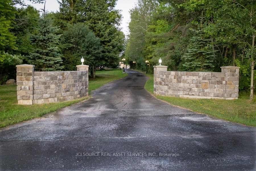 7769 Merlyn Wilson Road, Kemptville, ON — photo 2