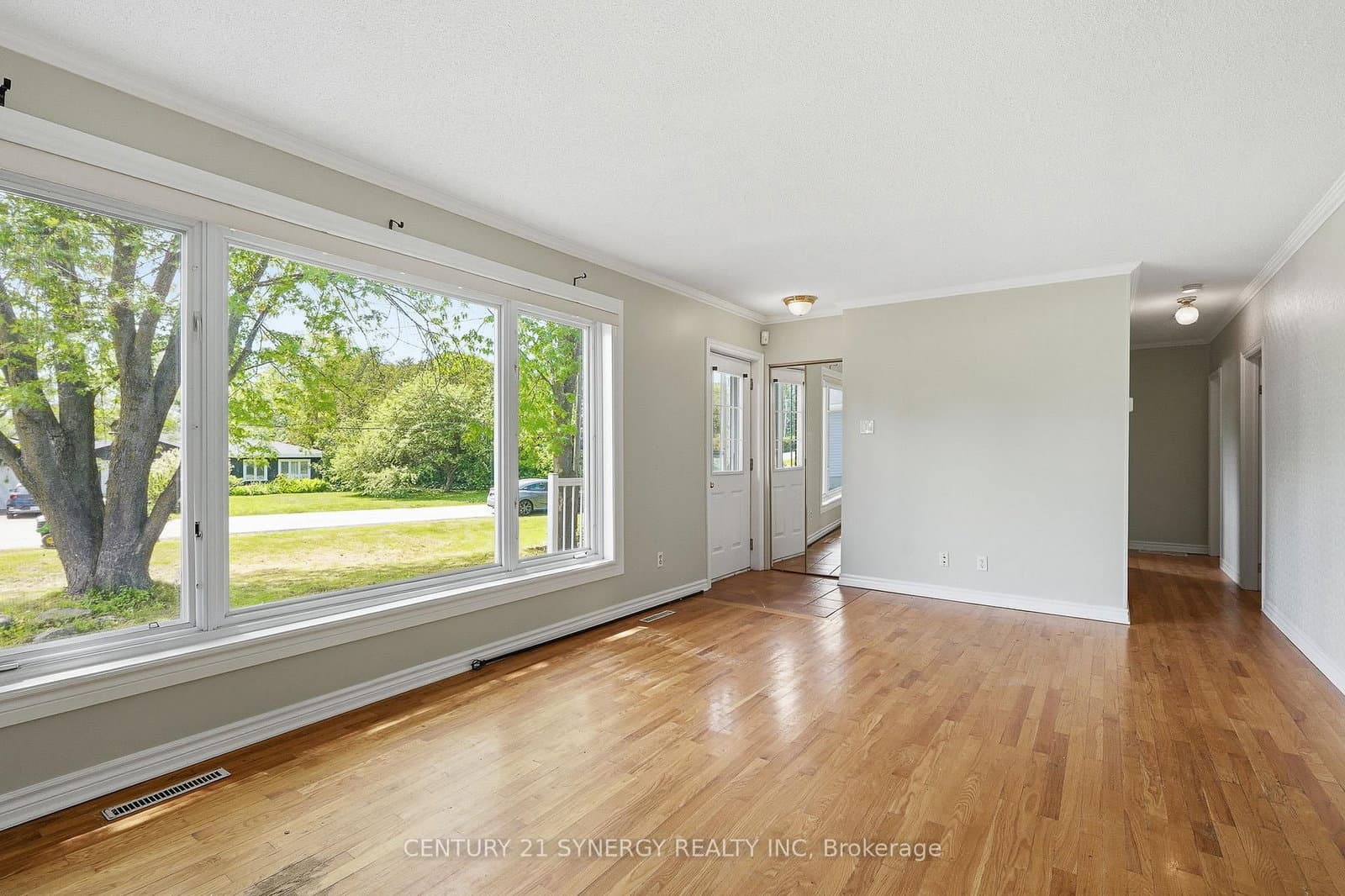 3941 Shirley Avenue, Ottawa, ON — photo 2