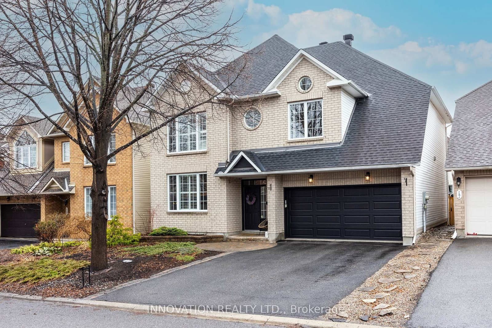 15 Whithorn Avenue, Kanata, ON