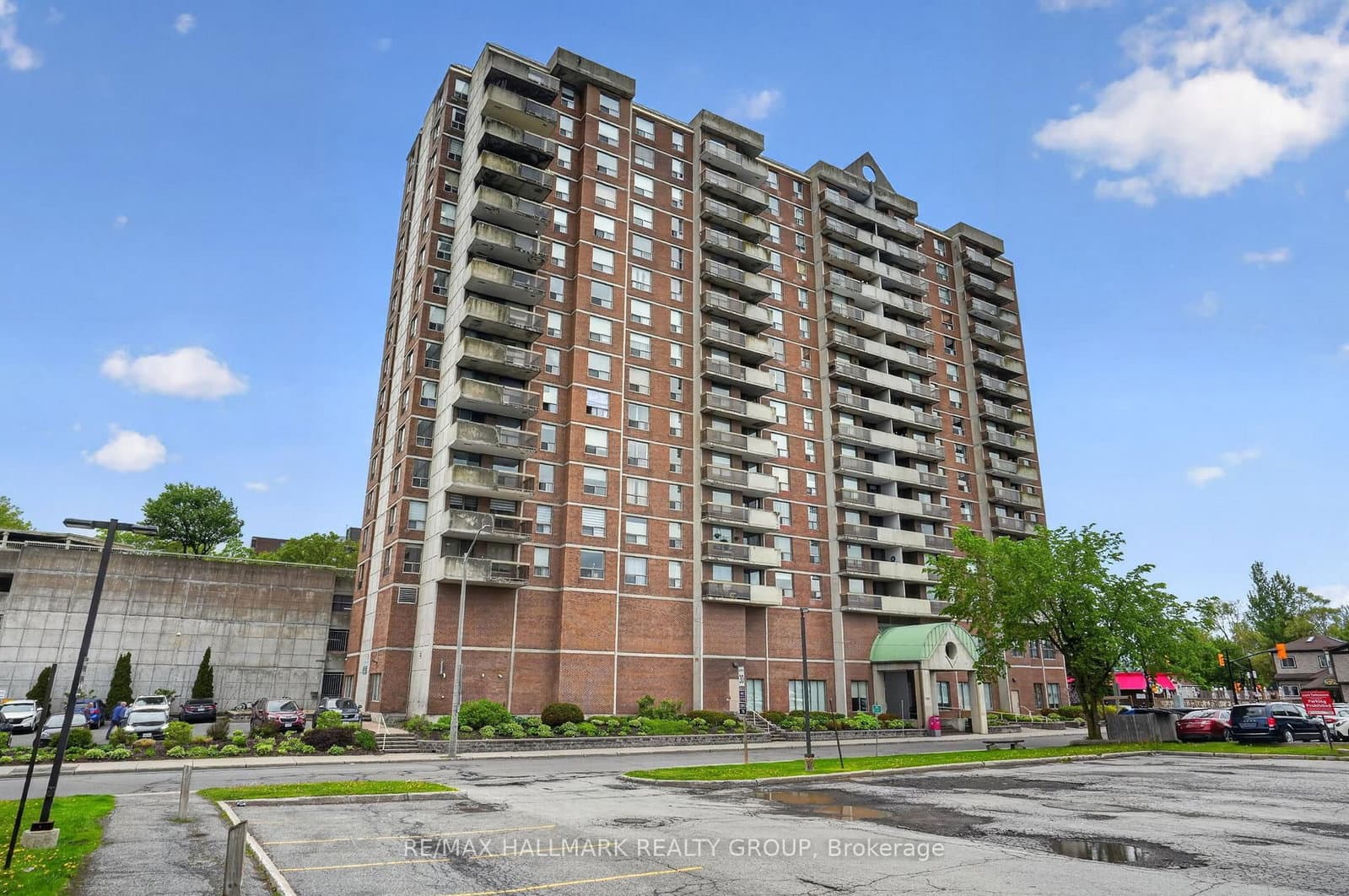1510 - 200 Lafontaine Avenue, Ottawa, ON