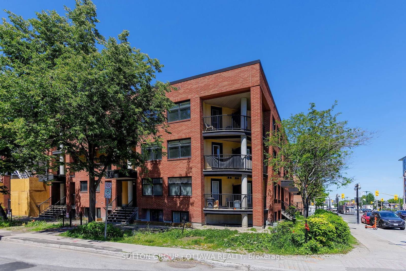 10 - 255 Clarence Street, Ottawa, ON