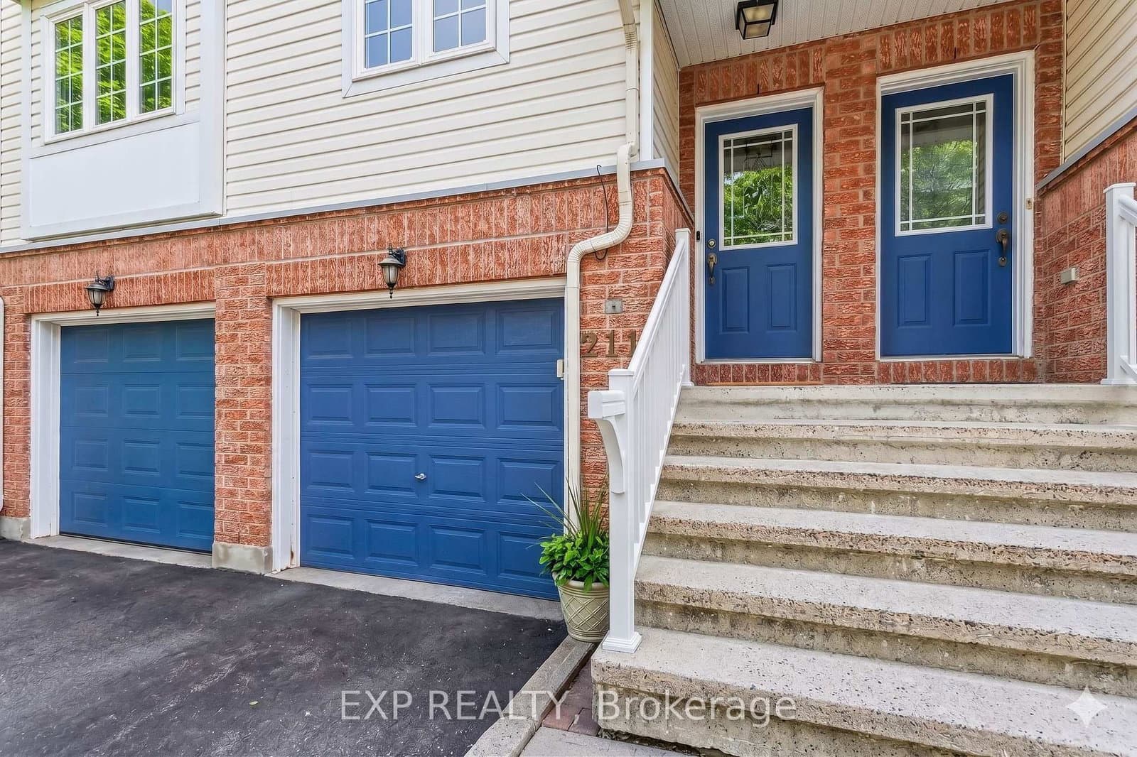 211 Gershwin Private, Ottawa, ON — photo 3