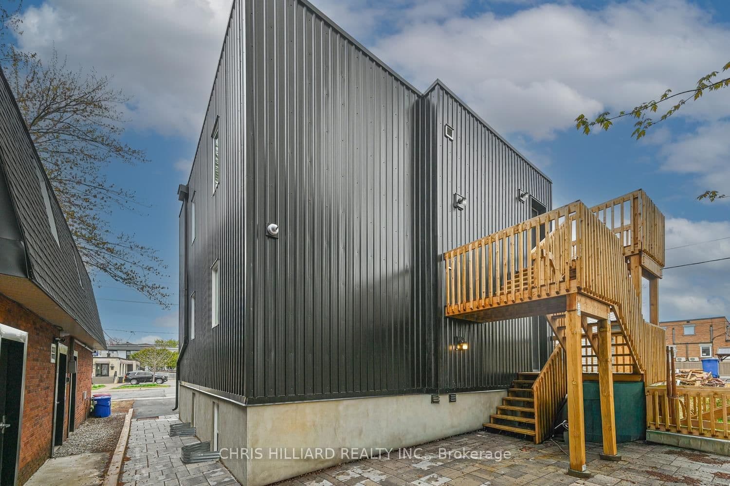 216 Mcarthur Avenue, Ottawa, ON — photo 3