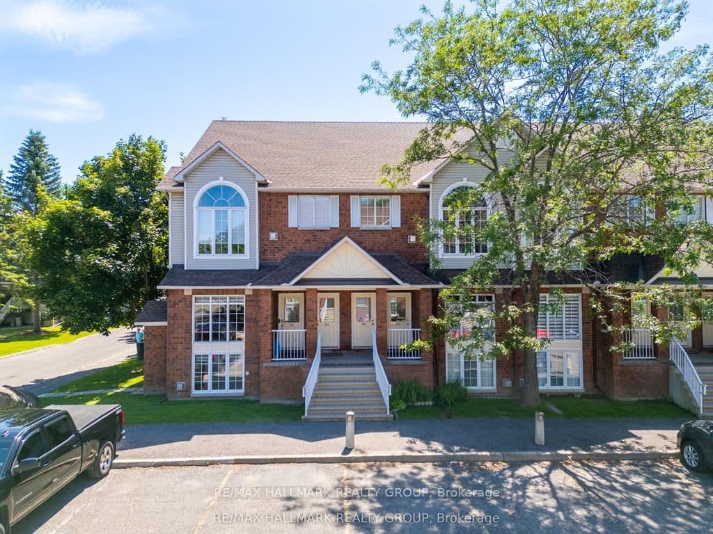 82 Briston Private, Ottawa, ON — photo 2