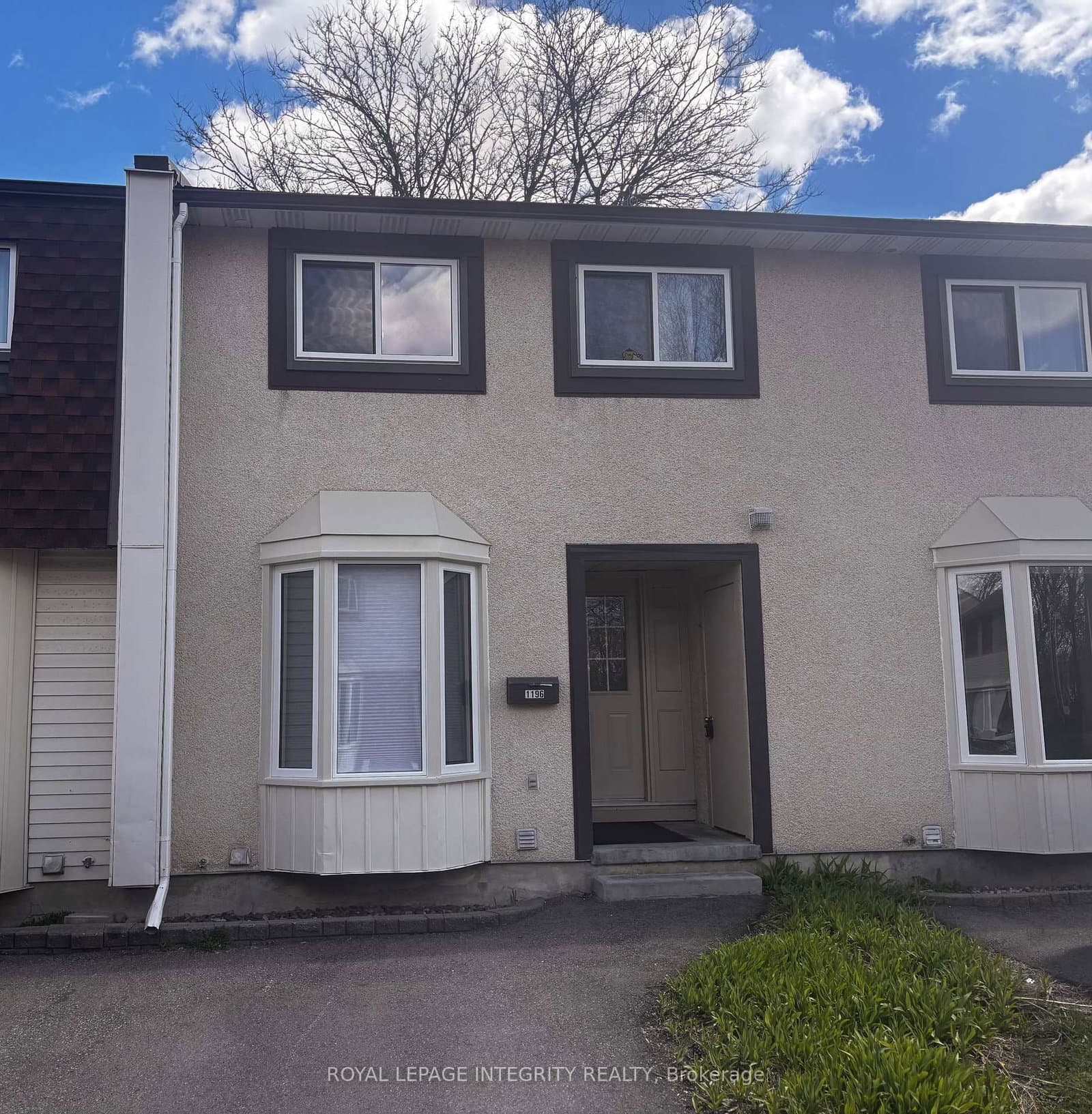 1196 Priory Lane, Ottawa, ON