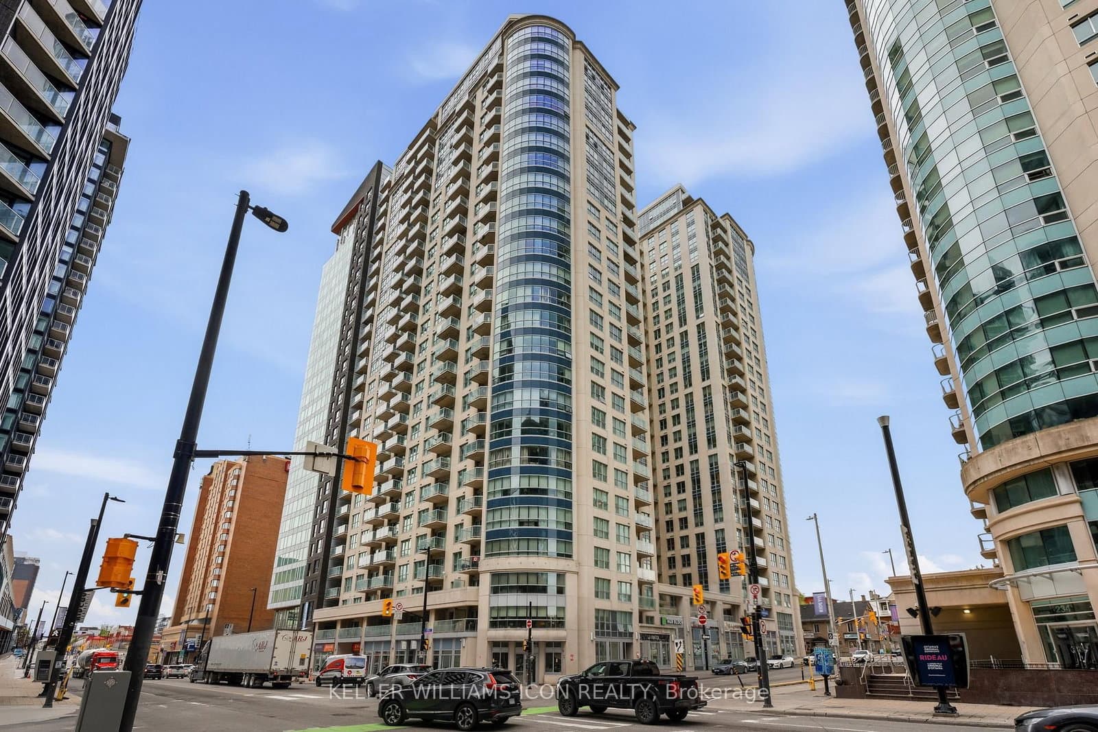 704 - 242 RIDEAU Street, Ottawa, ON