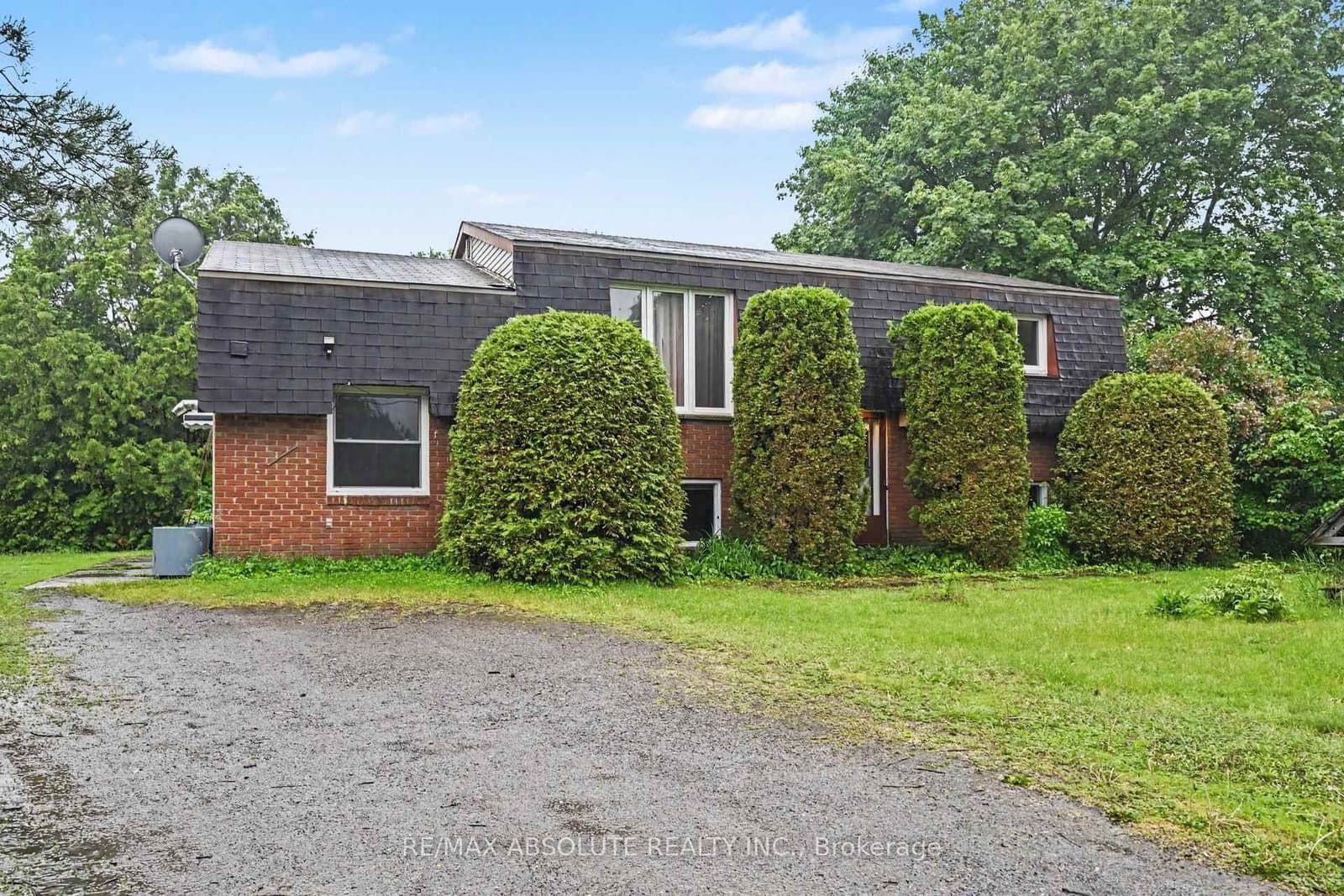 5333 Highway 17, Ottawa, ON — photo 2