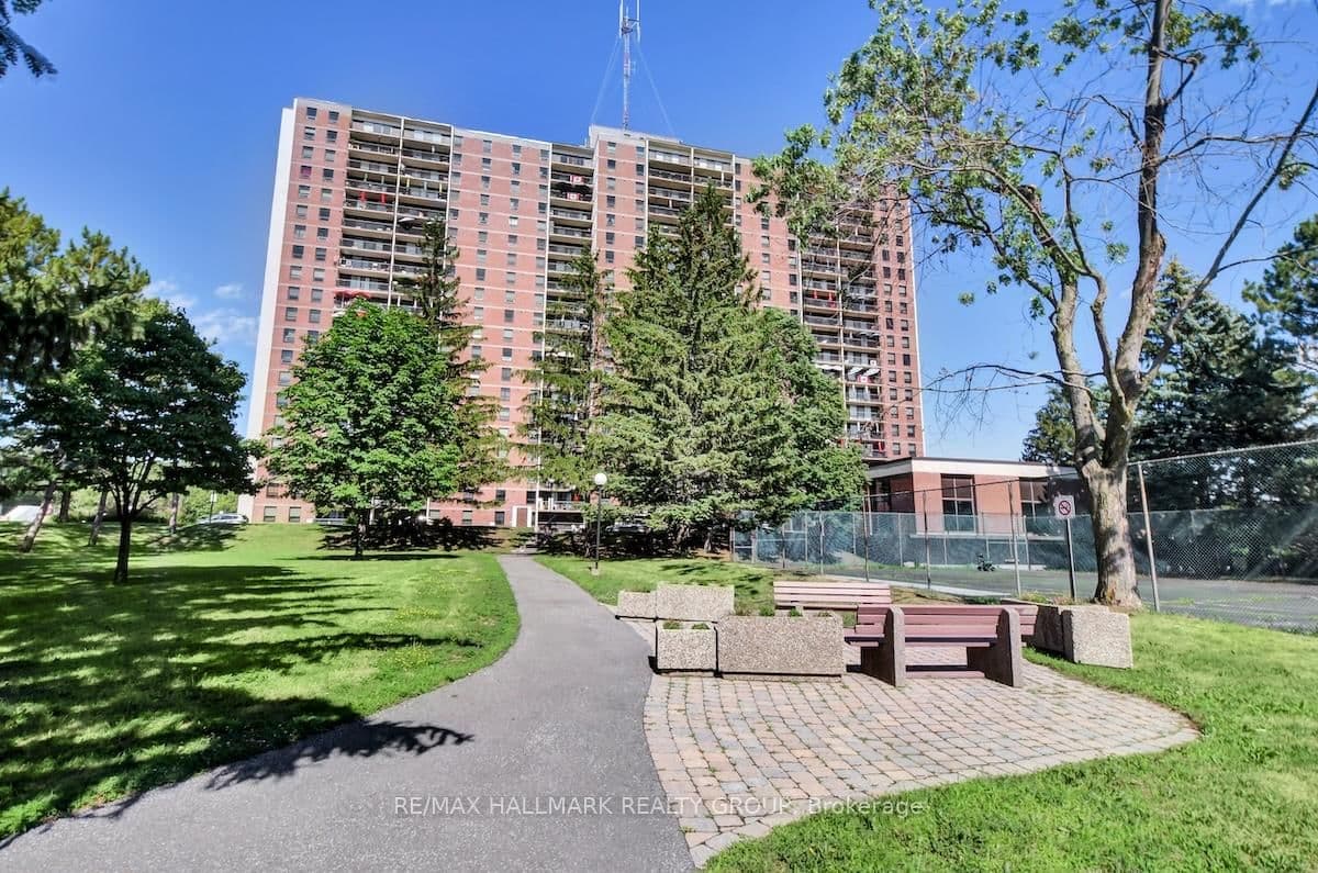 1007 - 665 Bathgate Drive, Ottawa, ON — photo 2