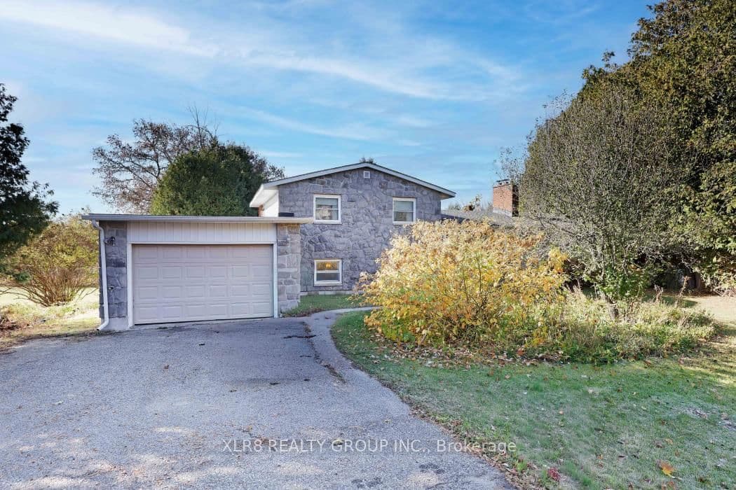 1996 Old Carp Road, Carp, ON — photo 2