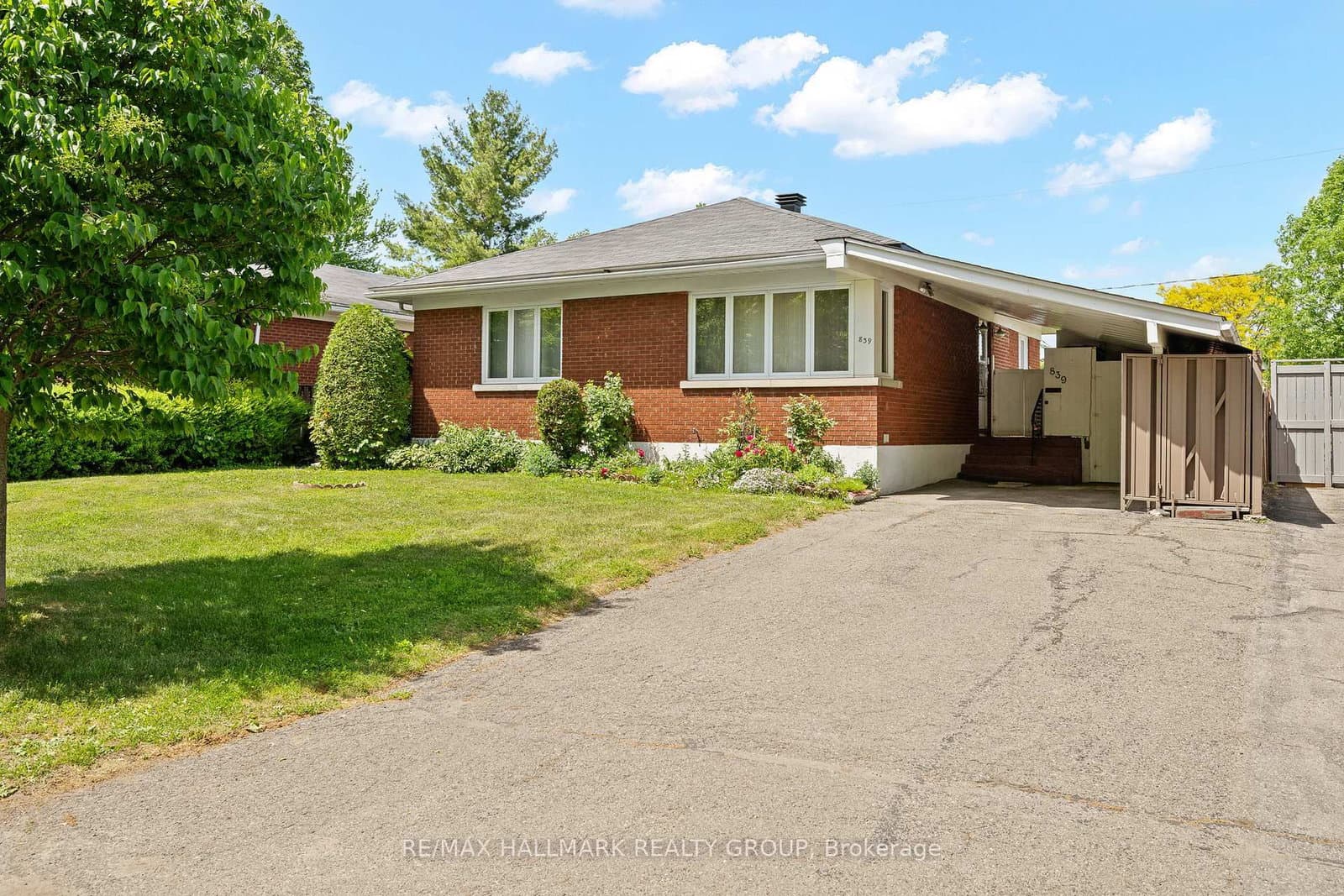 839 WESTON Drive, Ottawa, ON — photo 3