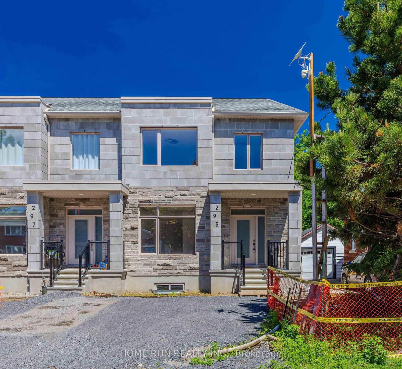 295 Dovercourt Avenue, Ottawa, ON