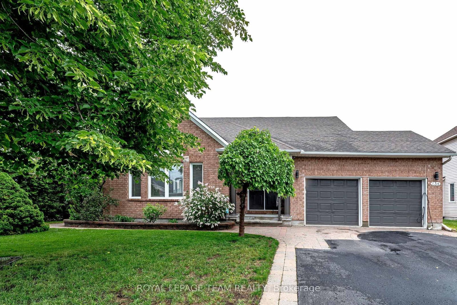 134 Coursier Crescent, Orleans, ON — photo 3