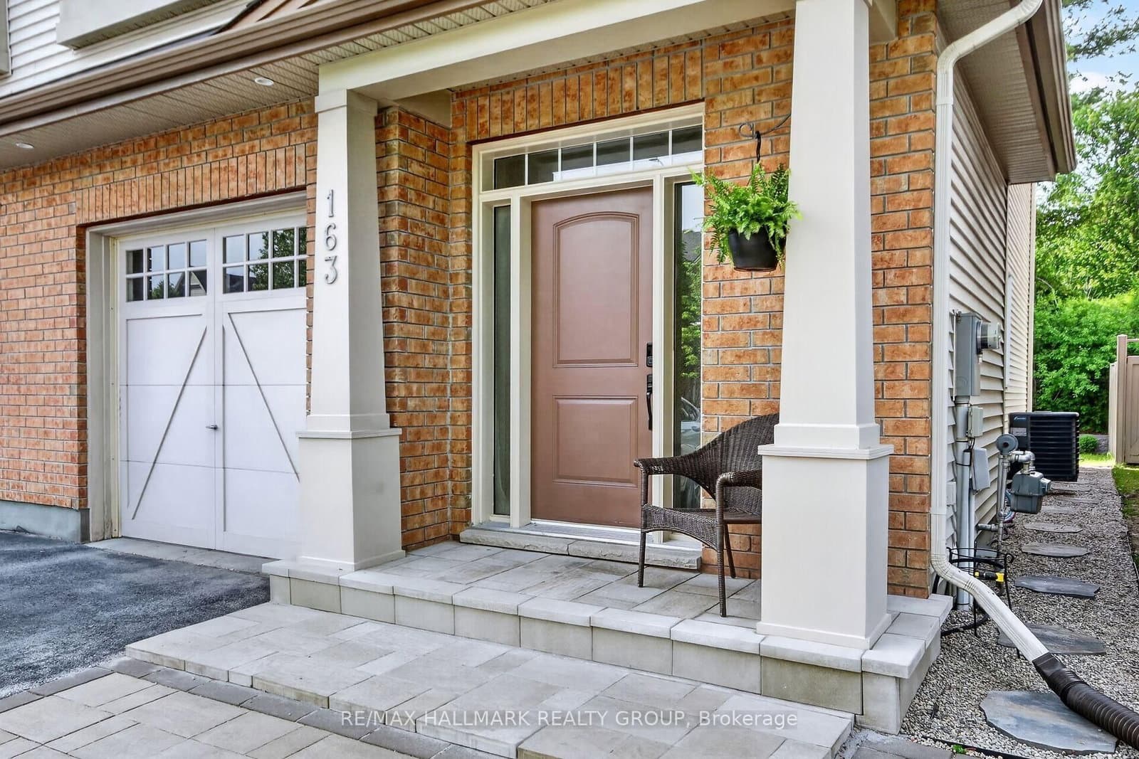 163 Highbury Park Drive, Ottawa, ON — photo 3