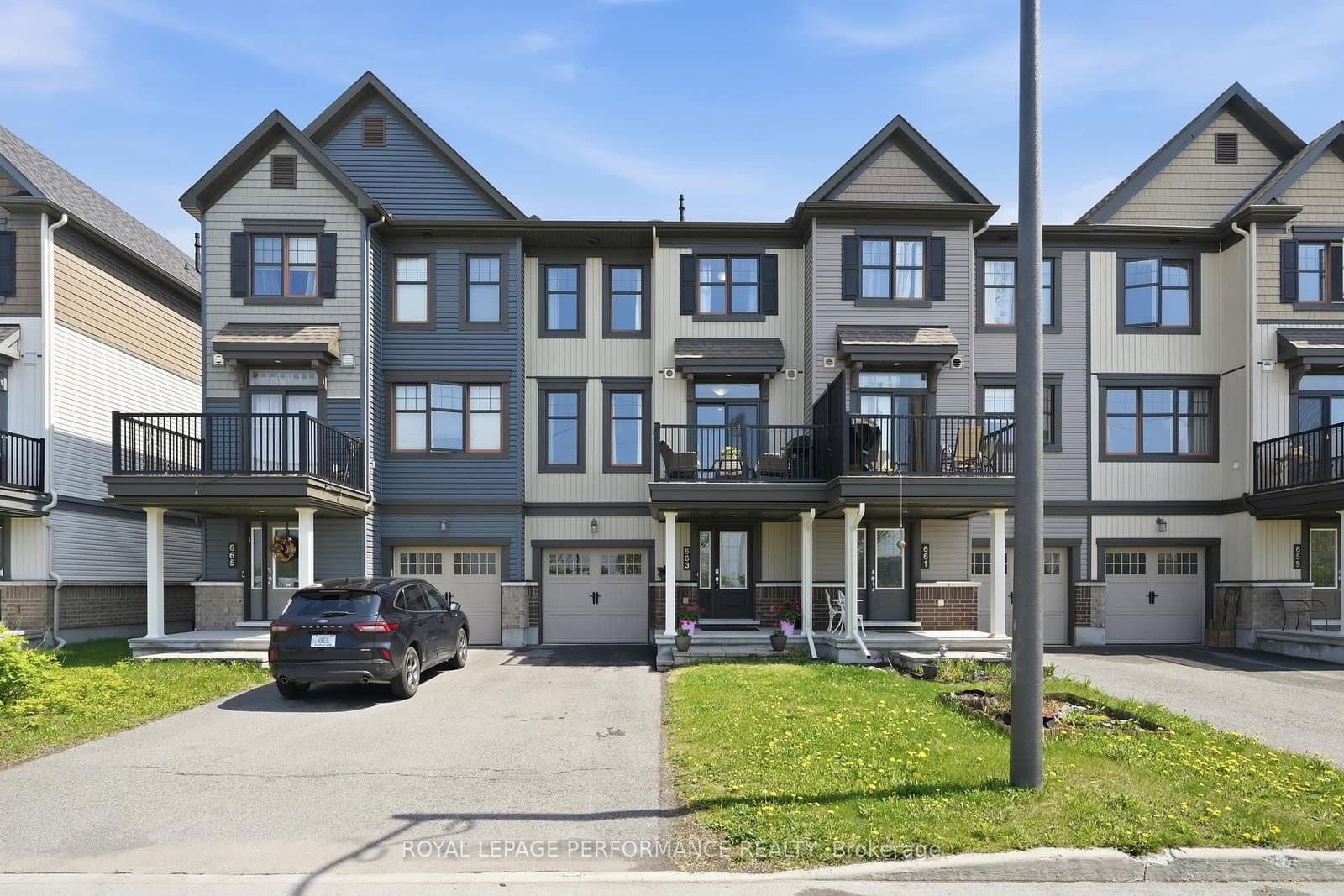 663 Trigoria Crescent, Ottawa, ON