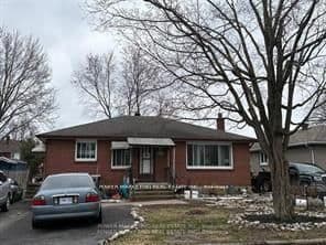 320 Fullerton Avenue, Ottawa, ON — photo 2