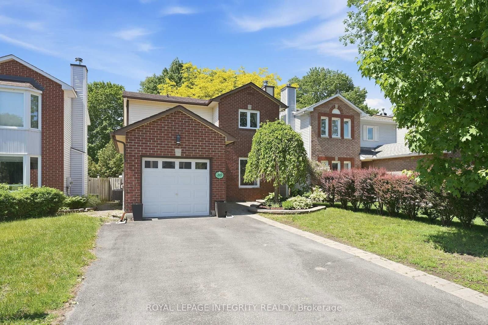 38 Victor Street, Ottawa, ON — photo 2