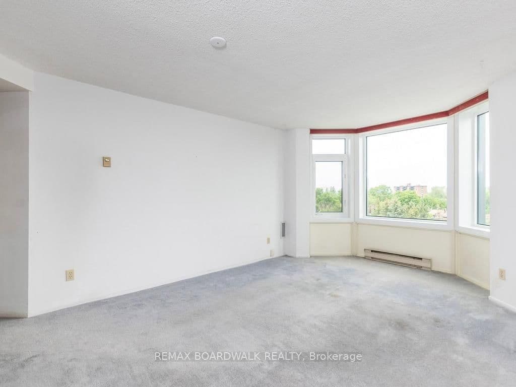 715 - 1025 Grenon Avenue, Ottawa, ON — photo 3