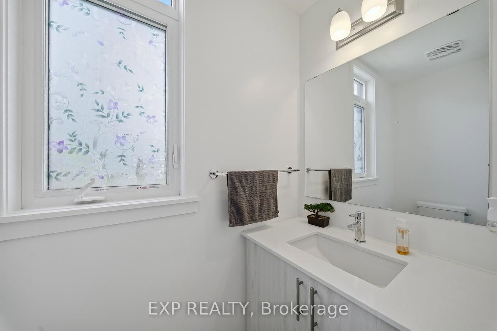 51 Robusta Lane, Ottawa, ON — photo 3