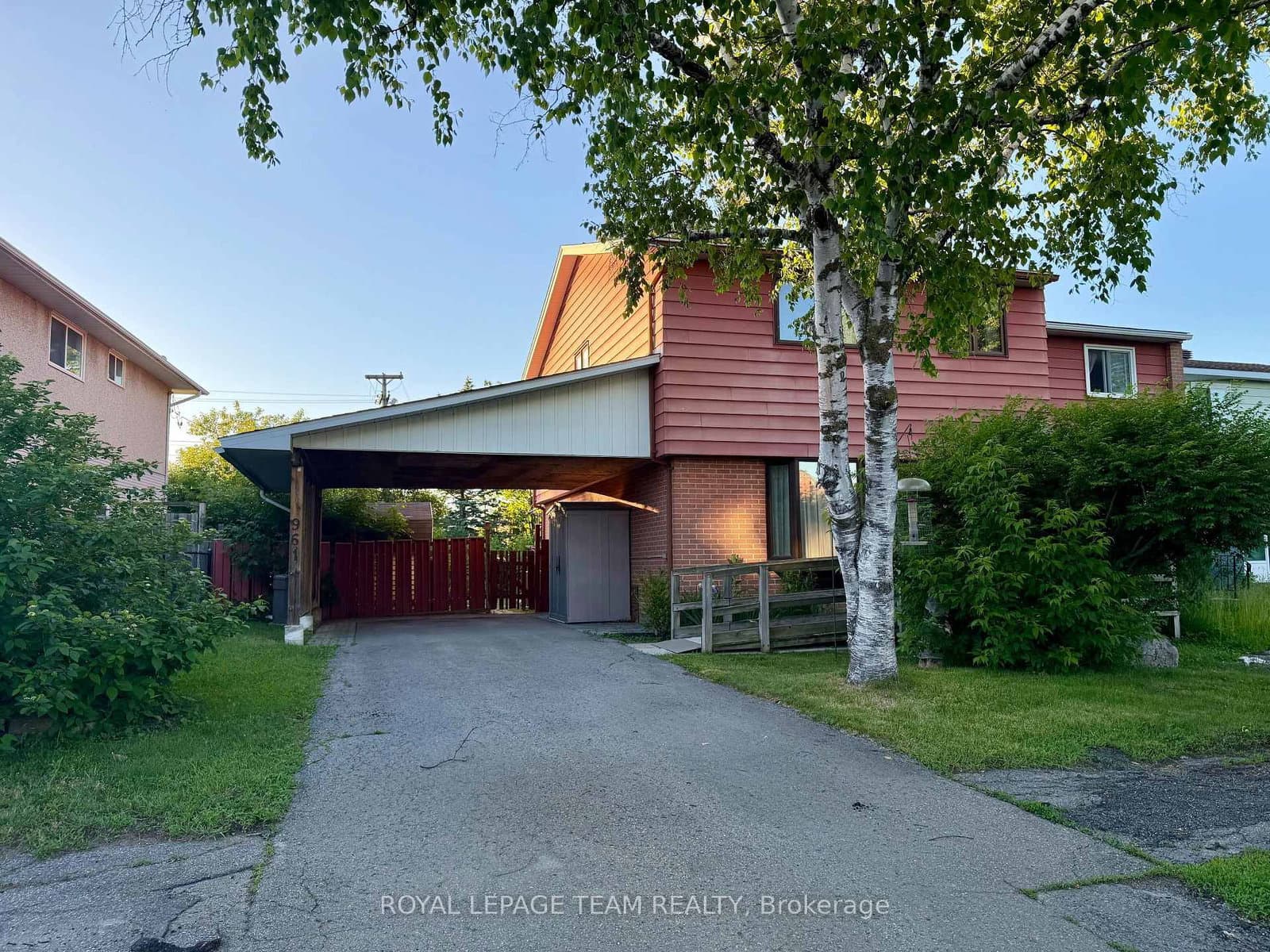 961 Greenbriar Avenue, Ottawa, ON