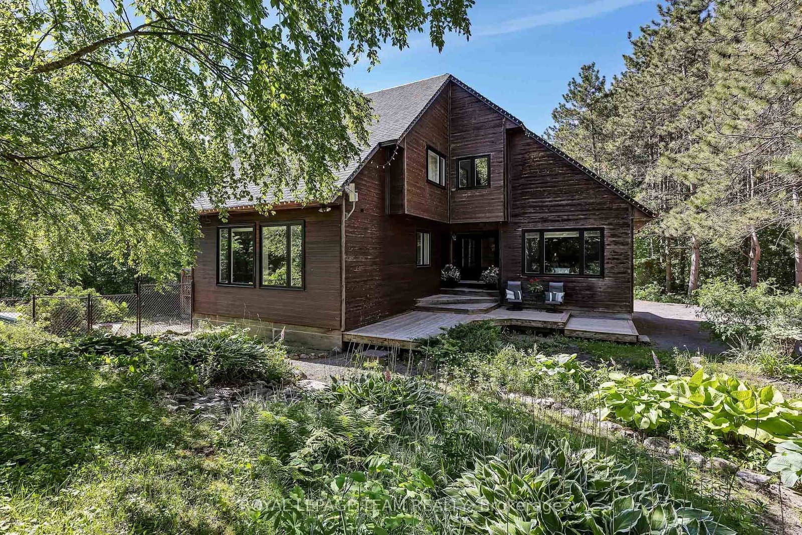 104 Sol Lane, Ottawa, ON