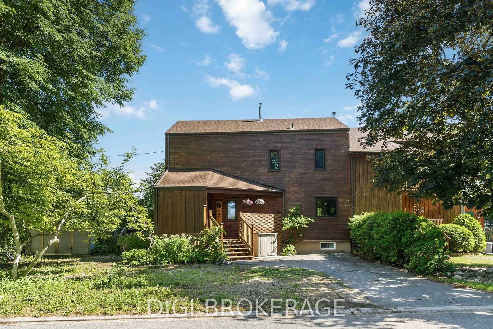 332 Iona Street, Ottawa, ON