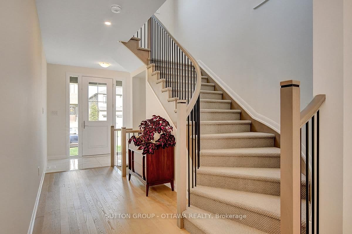 248 Skipper Drive, Ottawa, ON — photo 2