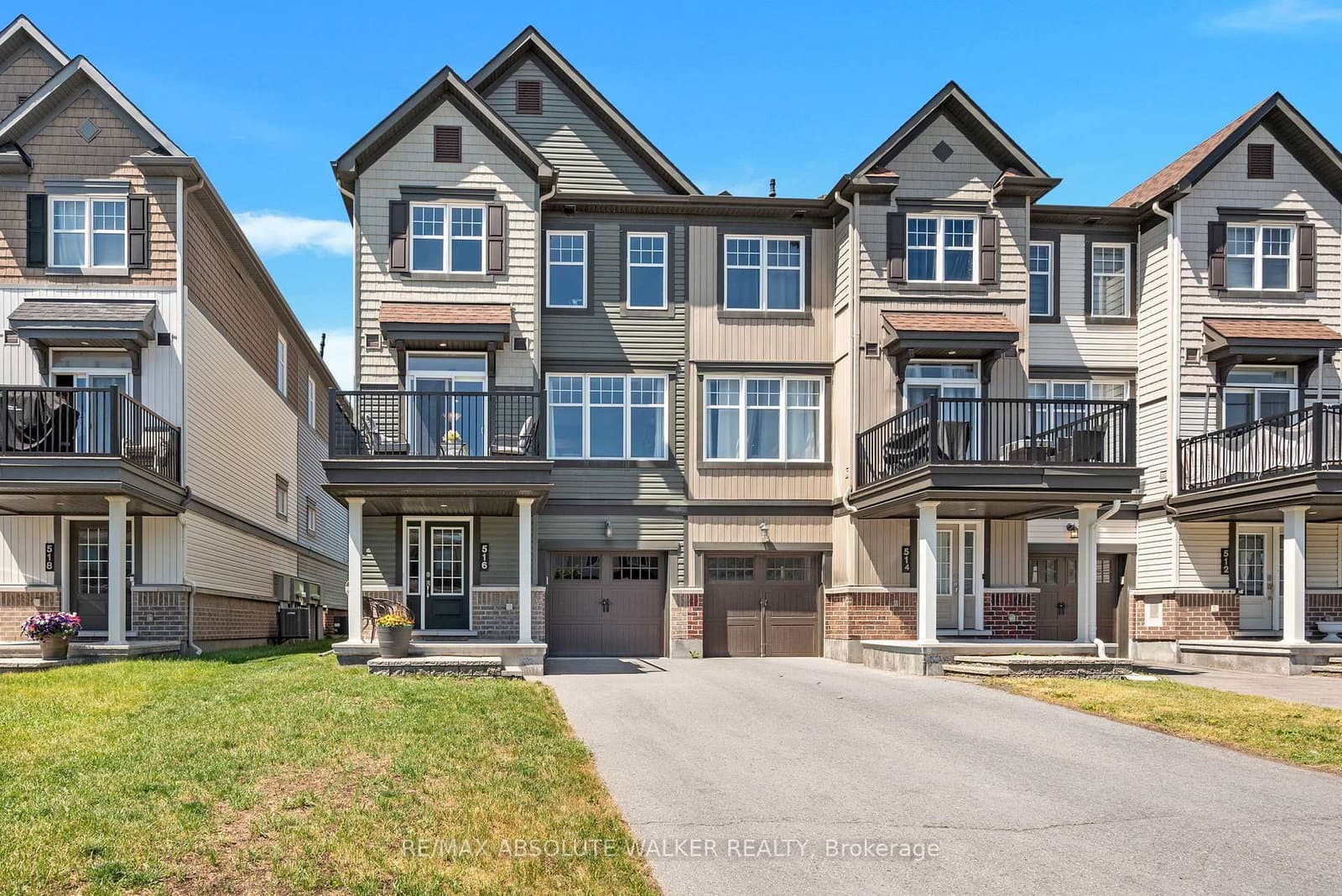 516 Thimbleberry Row, Ottawa, ON