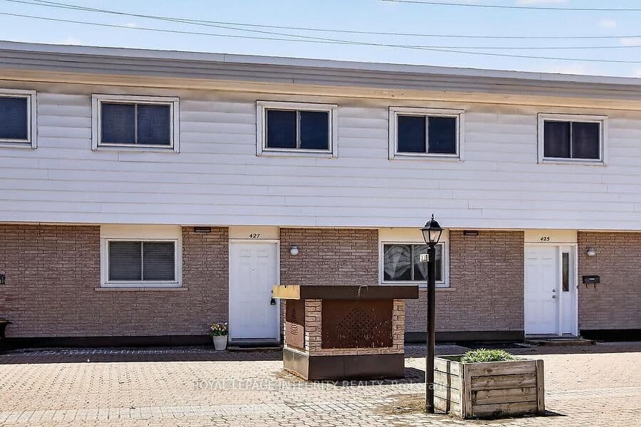 427 Moodie Drive, Ottawa, ON