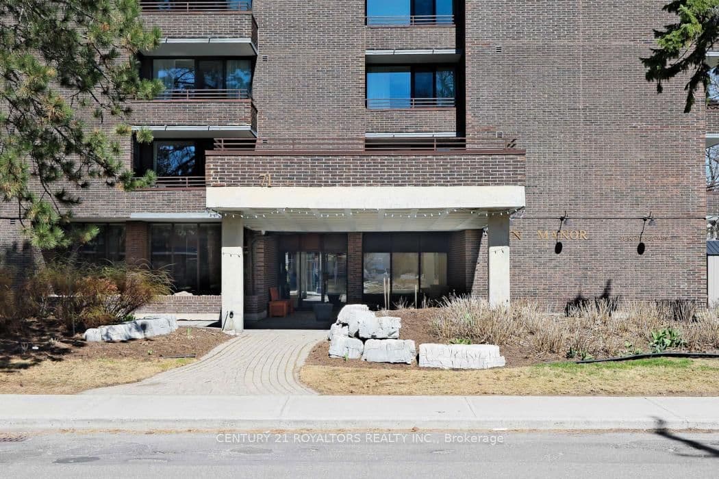 1602 - 71 Somerset Street, Ottawa, ON — photo 3