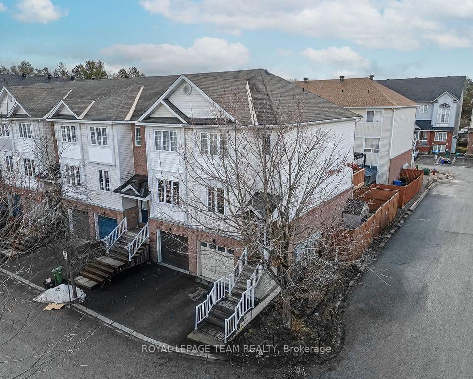 295 GERSHWIN Private, Ottawa, ON — photo 3