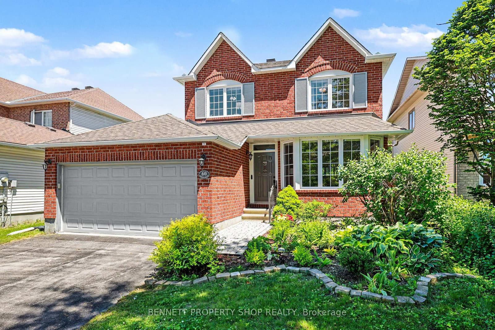 60 Apple Creek Crescent, Ottawa, ON — photo 2
