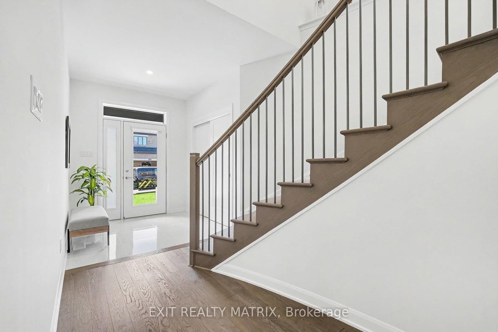 19 Fossa Terrace, Ottawa, ON — photo 3