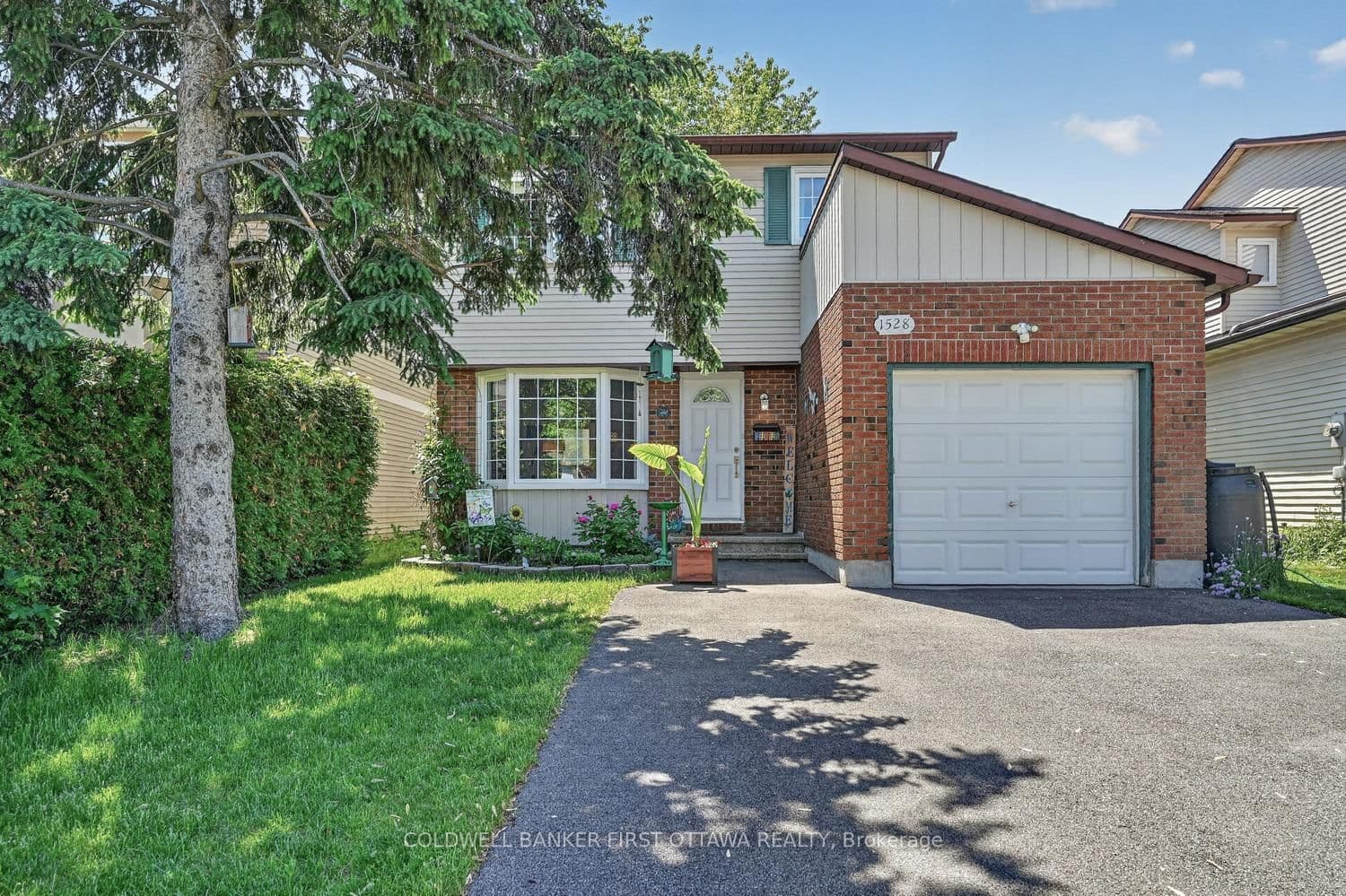 1528 Brookmill Lane, Ottawa, ON — photo 2