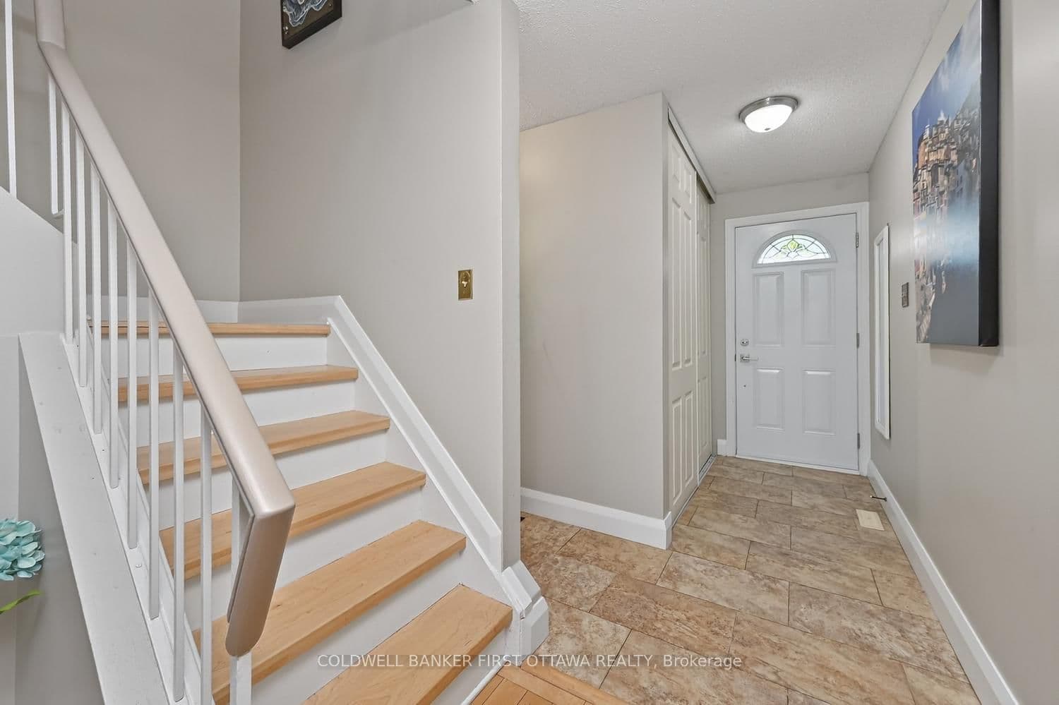 1528 Brookmill Lane, Ottawa, ON — photo 3