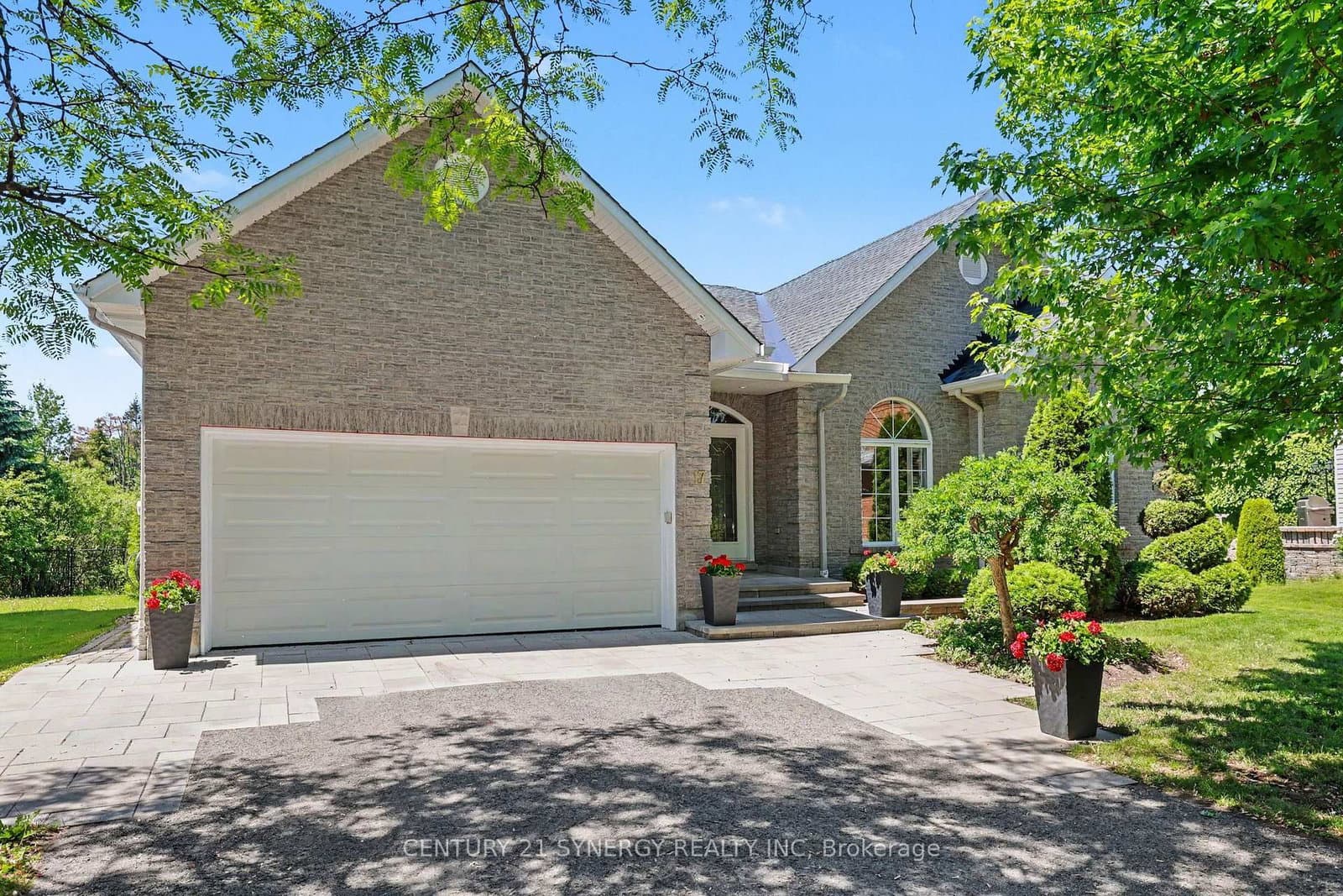 17 Warnock Way, Ottawa, ON — photo 2